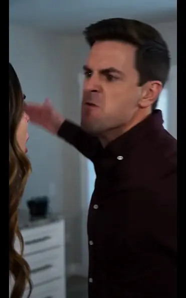 Just Two Days After Their Wedding, Daniel Stood In The Kitchen And Ordered Emily To Serve His Perfectly Capable Sister