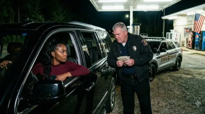A Mississippi Trooper Took $1,300 From a Woman at Midnight — Then Her Hidden Phone Captured the Threat That Ended His Career