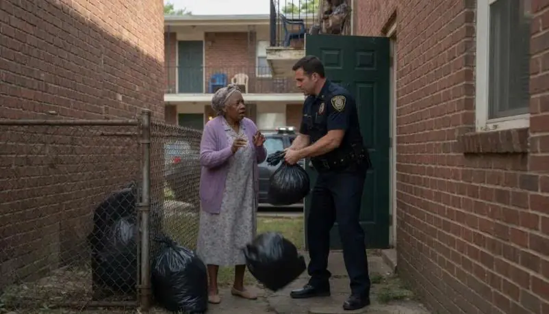 Racist Cop Tells Black Doctor He Doesn’t Live Here — Then Someone Shouted From the Courtyard