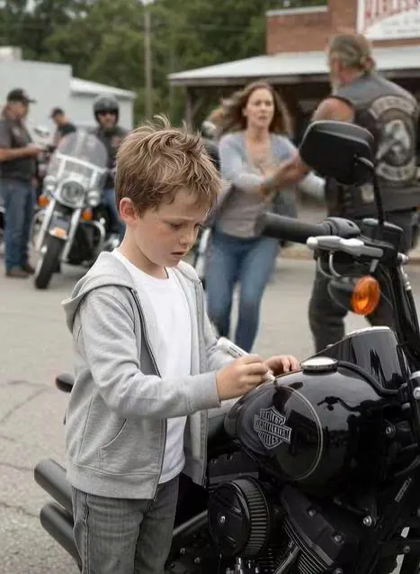 An 8-Year-Old Drew on a Biker’s Prized Harley — Then the Biker Recognized the Man in the Picture