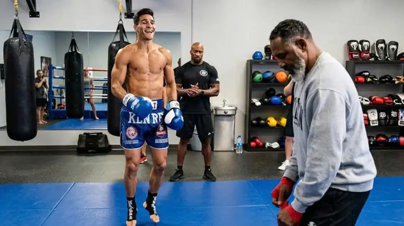 The Champion Picked the Wrong Man for a Friendly Spar — One Move Silenced the Whole Gym