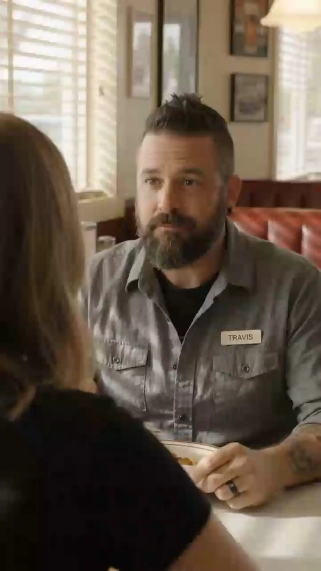 The Little Girl Pointed at the Biker’s Tattoo and Whispered, “My Dad Told Me to Find You”