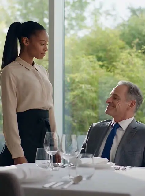 Millionaire Bet $100K a Black Waitress Can't Speak Chinese — Her Reply Makes the Whole Room Stand Up