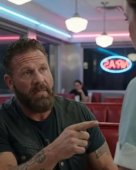 Biker Leader Saw the Waitress’s Bruises Behind the Diner Counter — Then His Brotherhood Made Her Abuser Answer in Front of the Entire Town