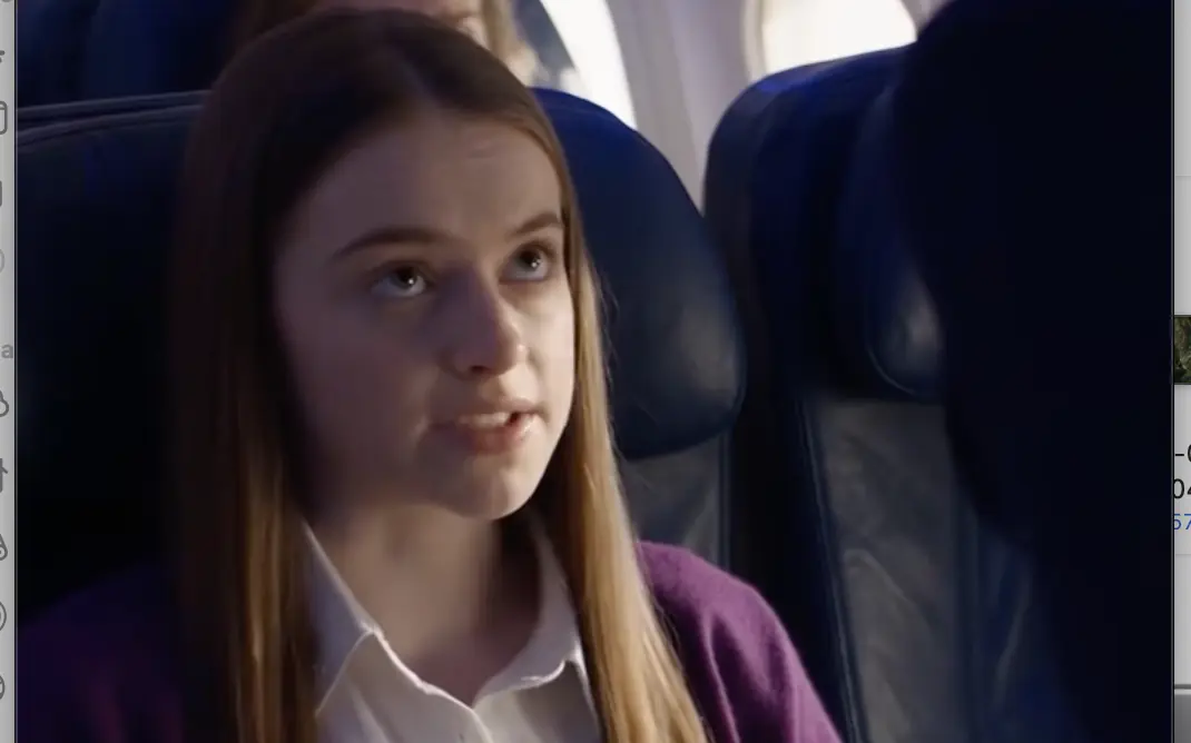 Sixteen-year-old Apollo was sitting alone in seat 18B, waiting for her flight from Chicago to San Diego